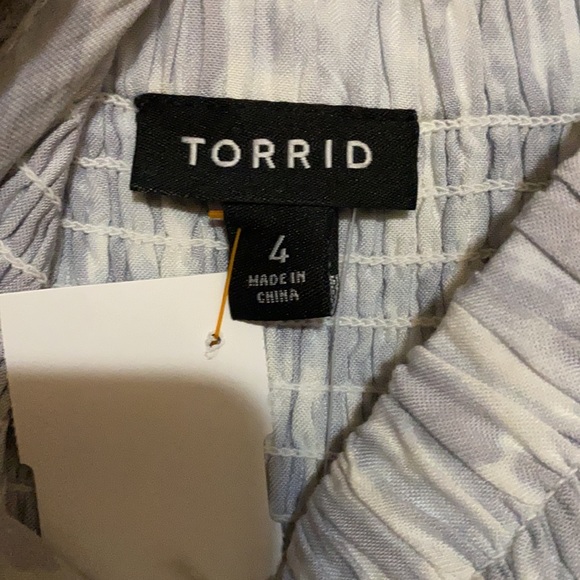 Torrid maxi dress size 4 - Picture 2 of 6